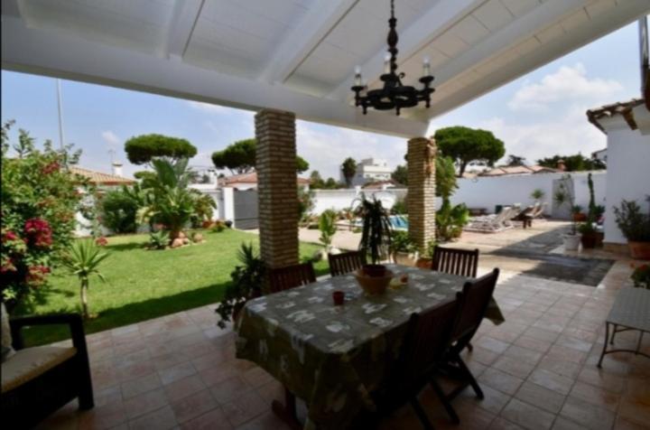 Villa Mencal 치클라나 데 라 프론테라 외부 사진